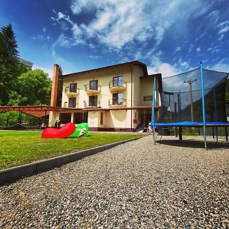 Maison Platanus Войняса Екстериор снимка