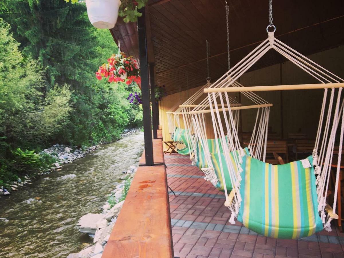 Maison Platanus Войняса Екстериор снимка